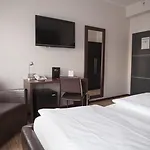 Hotel Mauritius Komfort In Der Altstadt 3*