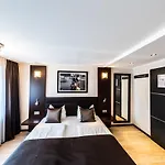 Mauritius Komfort In Der Altstadt Hotel Kolonia