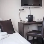 Hotel Mauritius Komfort In Der Altstadt 3*