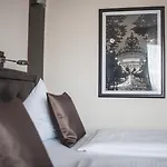Hotel Mauritius Komfort In Der Altstadt
