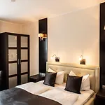 Mauritius Komfort In Der Altstadt Hotel