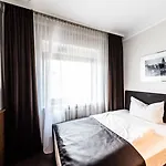 Mauritius Komfort In Der Altstadt Hotel Cologne