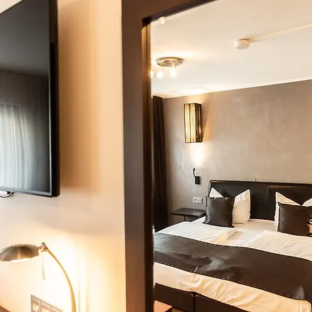 Hotel Mauritius Komfort In Der Altstadt Cologne