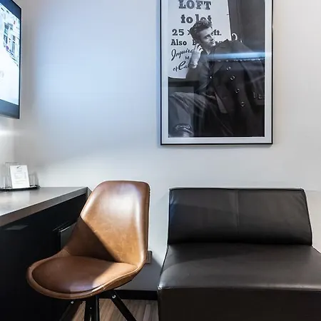 Mauritius Komfort In Der Altstadt Hotel Cologne