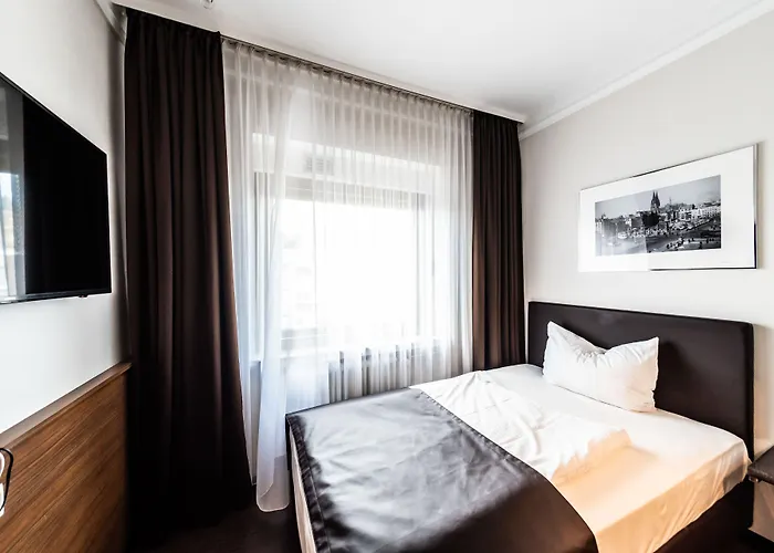 Mauritius Komfort In Der Altstadt Hotel Keulen