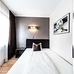 Mauritius Komfort In Der Altstadt Отель 3*