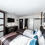 Mauritius Komfort In Der Altstadt Отель 3*