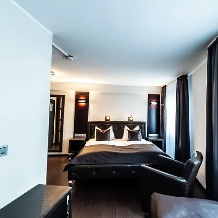 Mauritius Komfort In Der Altstadt كولونيا