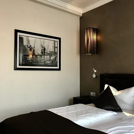 Mauritius Komfort In Der Altstadt Colonia