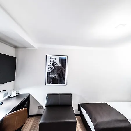 فندق Mauritius Komfort In Der Altstadt كولونيا