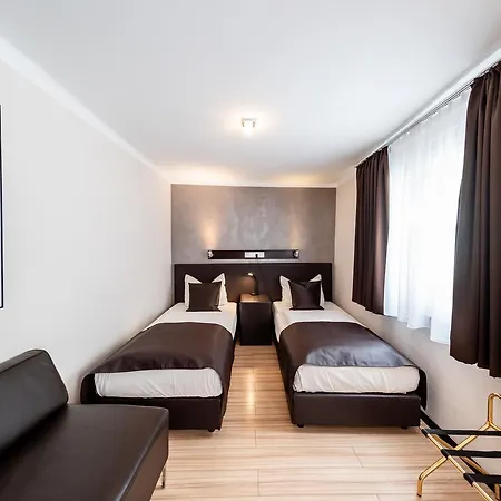 Hotel Mauritius Komfort In Der Altstadt