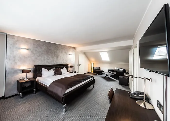 Hotel Mauritius Komfort In Der Altstadt 3*