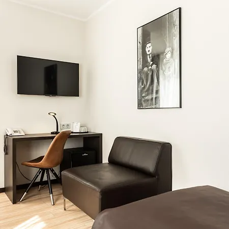 Mauritius Komfort In Der Altstadt Cologne