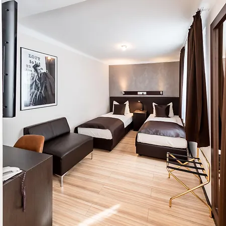 Mauritius Komfort In Der Altstadt Hotel Cologne