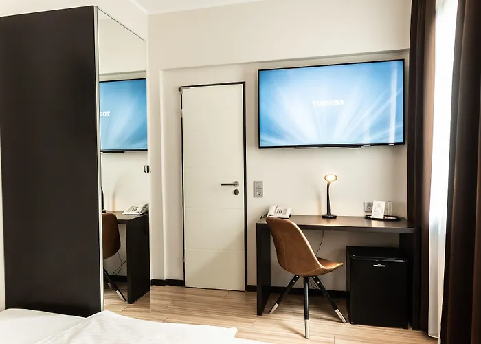 فندق Mauritius Komfort In Der Altstadt كولونيا