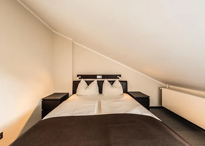 فندق Mauritius Komfort In Der Altstadt كولونيا